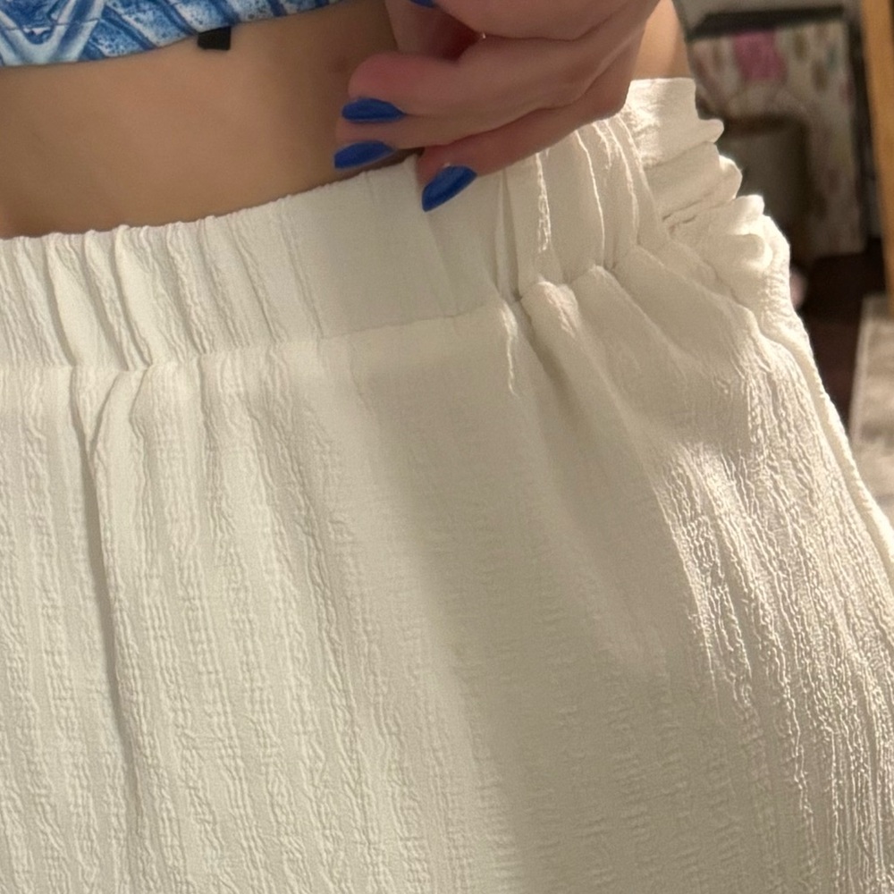 Seaside Beach Cover Up /Casual Skirt Elegant White Women's Front Twist Tie Skirt - Picture 7 of 9